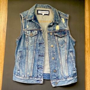 Express Denim vest small